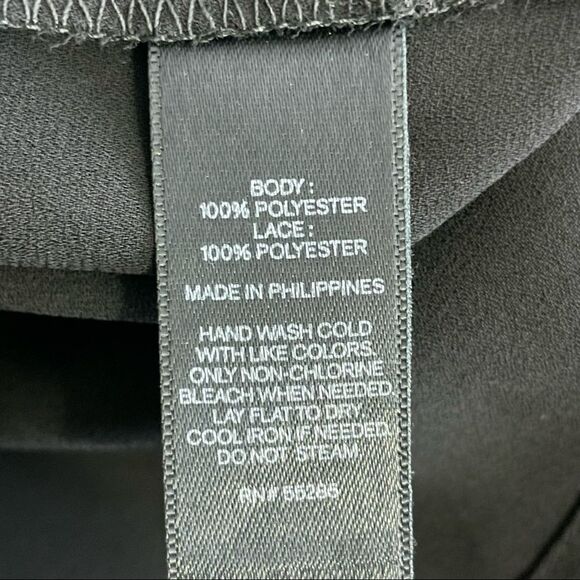 NWT Express Off Shoulder Black Blouse Eyelet Lace Sleeves Semi Sheer Size Small - Picture 12 of 13